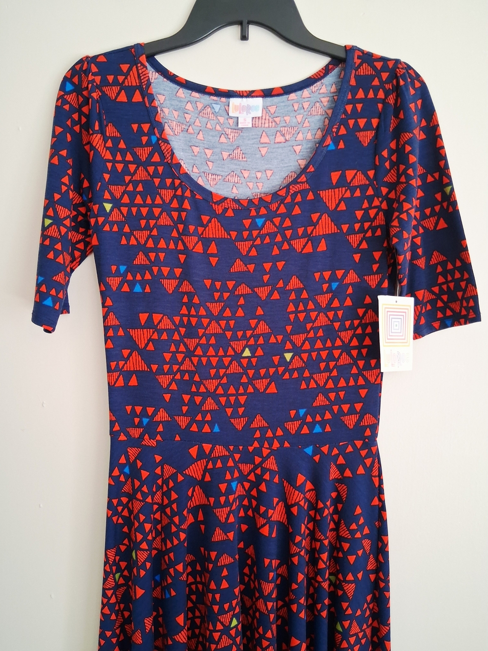 LuLaRoe Nicole Dress NWT Fit And Flare Scoop Neck Short Sleeves Women's Small